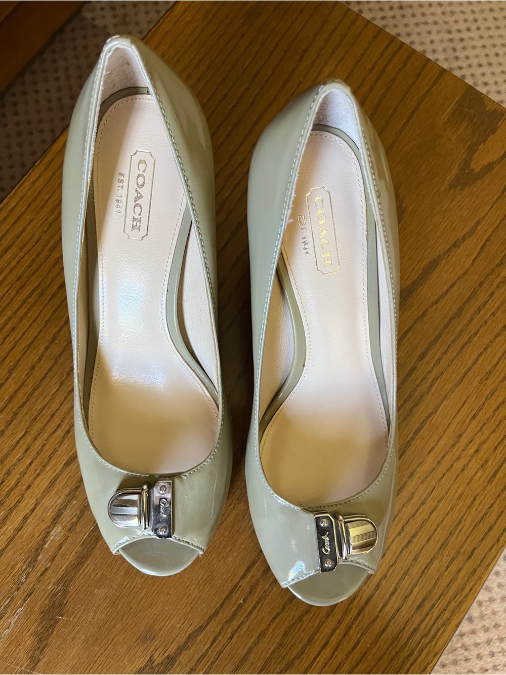 Coach Taupe Patent Leather Peep-Toe Heels with Silver Buckle size 7B - Picture 2 of 6